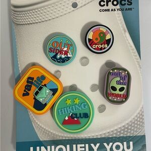 CROCS White Jibbitz Adventure Charms Pack